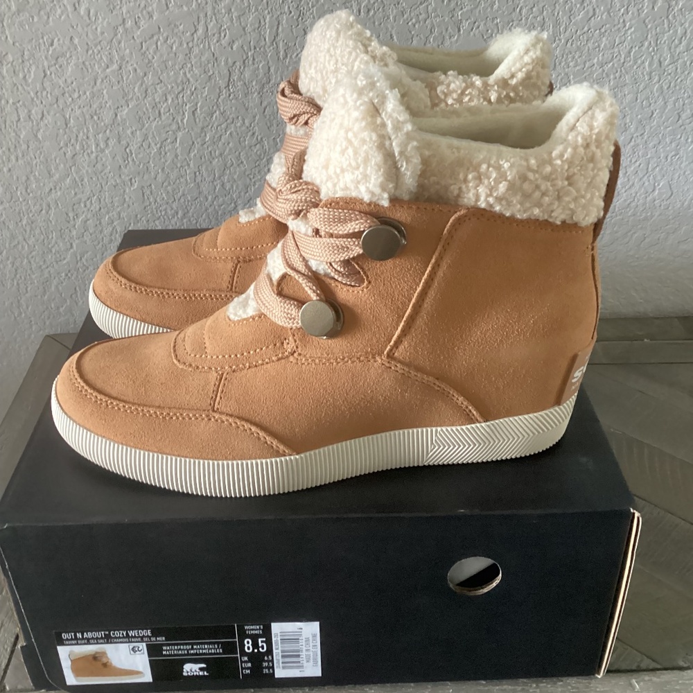 Sorel Tan and Cream Cozy Ankle Booties